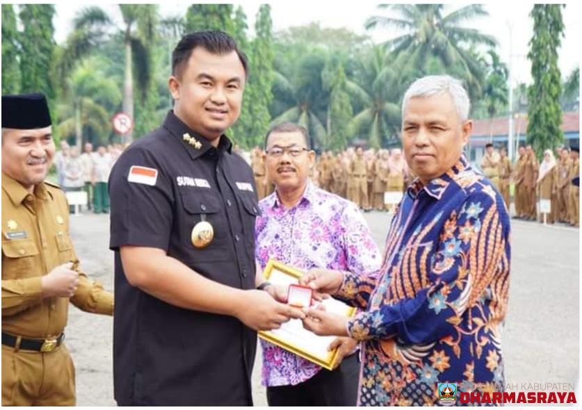 Bupati Sutan Riska apresiasi Pegawai yang memasuki masa Purna Bhakti