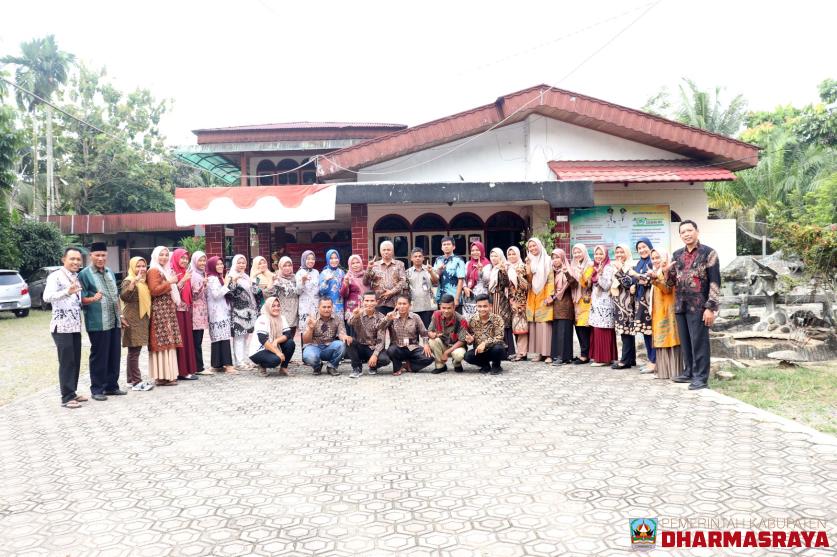 Pelepasan Purna Bhakti Kepala Dinas Perpustakaan dan Kearsipan